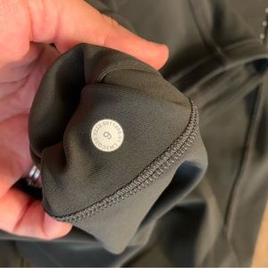 Very lightly worn Lululemon Swift Speed 28” Leggings